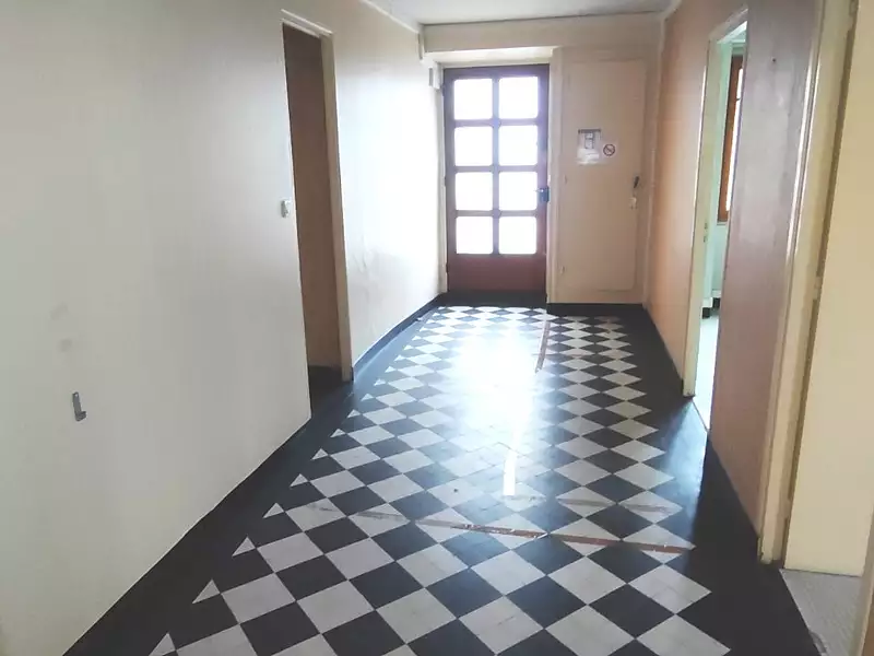Divers, 70 m²