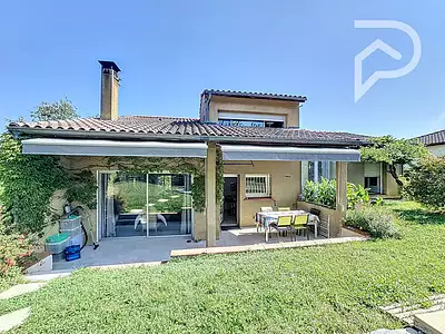Maison, 122 m²