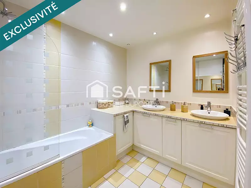 Maison, 175 m²