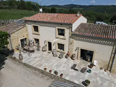Divers, 443 m²