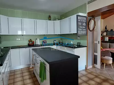 Maison, 148 m²