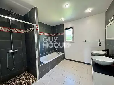 Maison, 158 m²