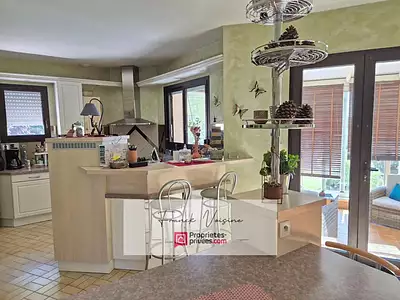 Maison, 156 m²