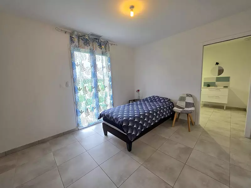 Maison, 325 m²