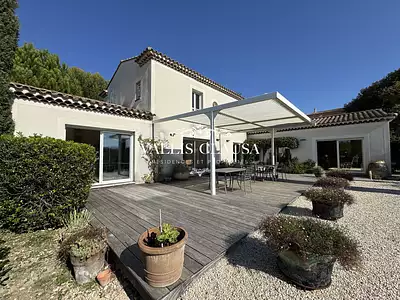 Maison, 280 m²