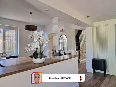 Maison, 221 m²