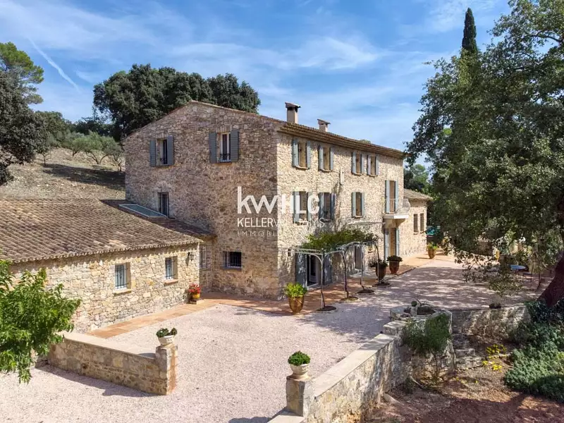 Maison, 412 m²