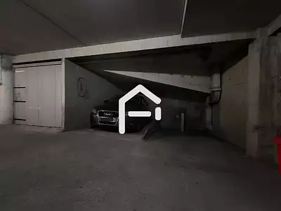 Parking, 12 m²