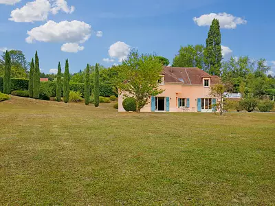 Maison, 240 m²