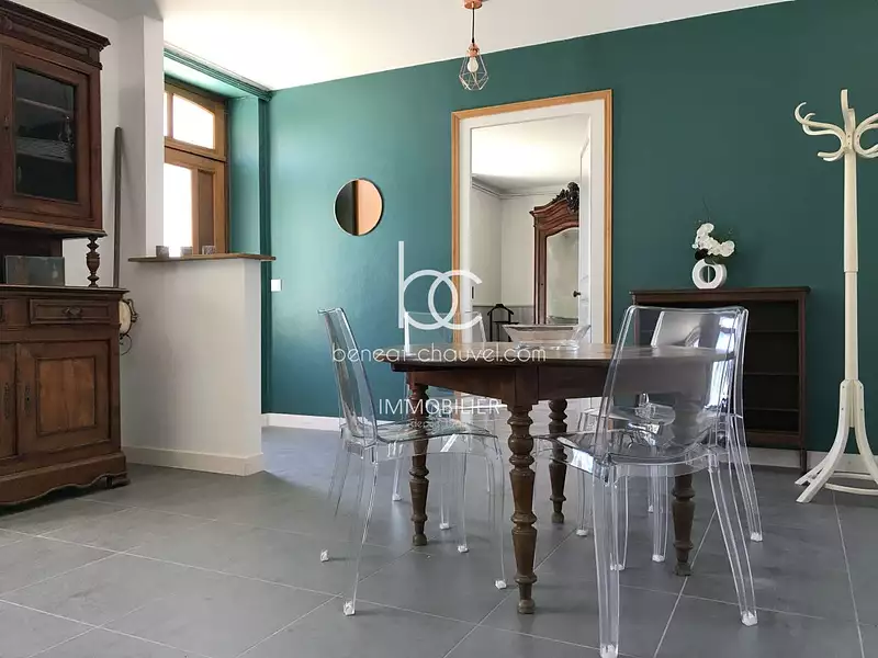 Maison, 200 m²