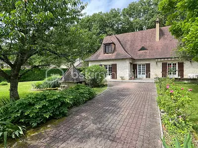 Maison, 167 m²
