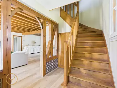 Maison, 240 m²