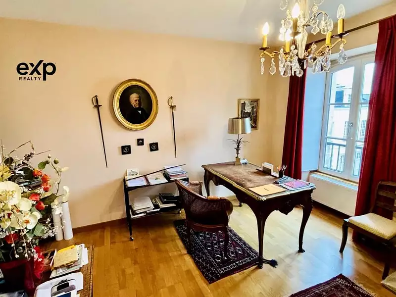Appartement, 179 m²
