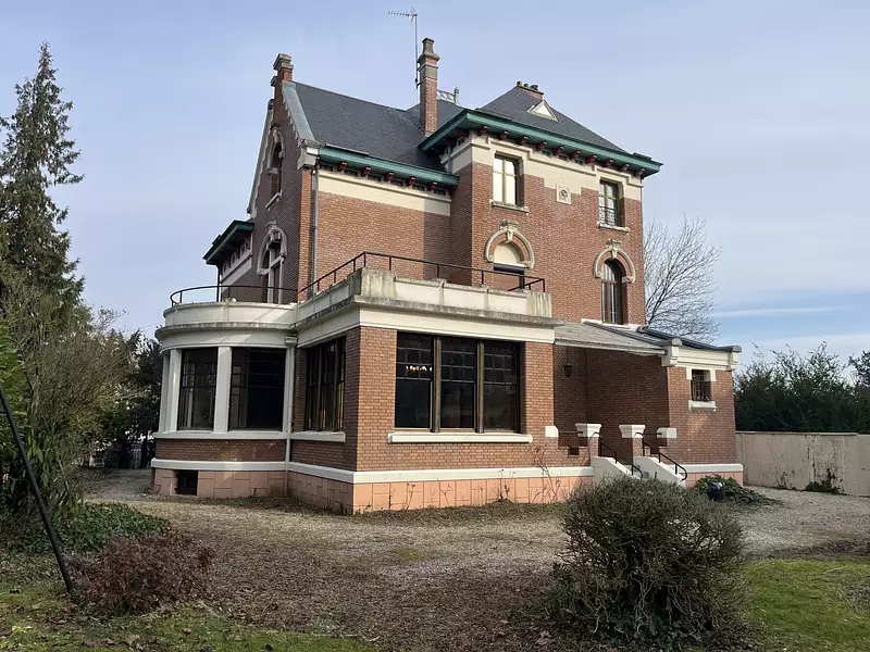 Maison, 330 m²