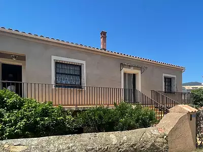 Maison, 240 m²