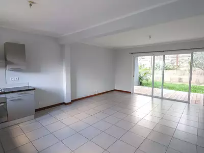 Maison, 75 m²