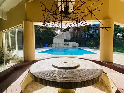 Maison, 304 m²