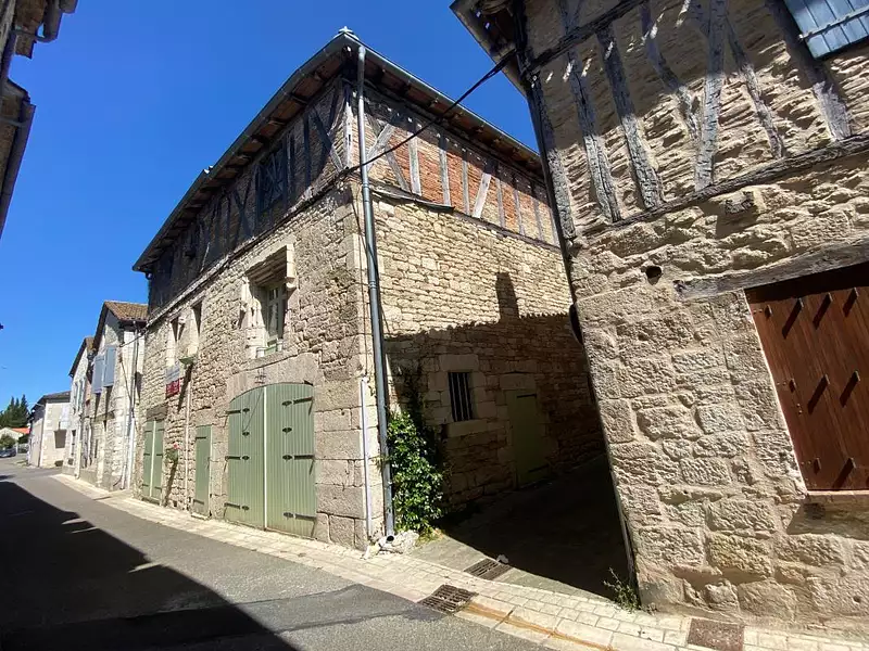 Maison, 218 m²