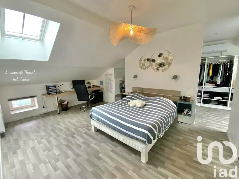 Maison, 230 m²