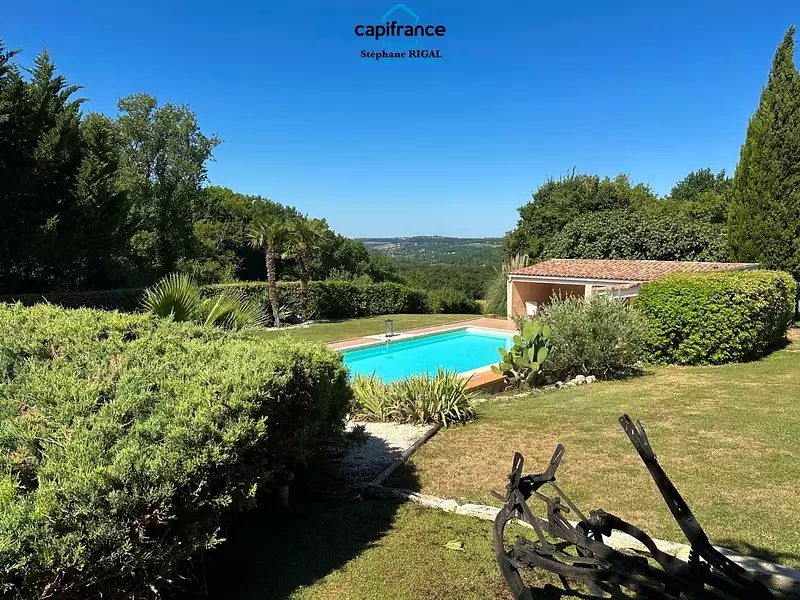 Maison, 170 m²