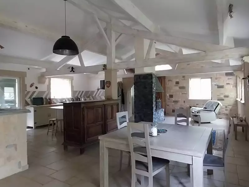 Maison, 140 m²
