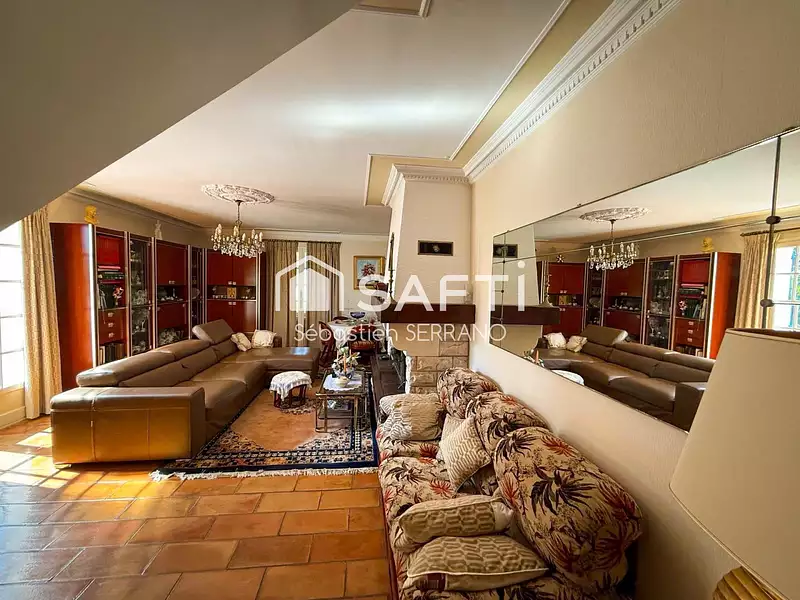 Maison, 158 m²