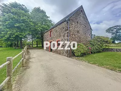 Maison, 330 m²