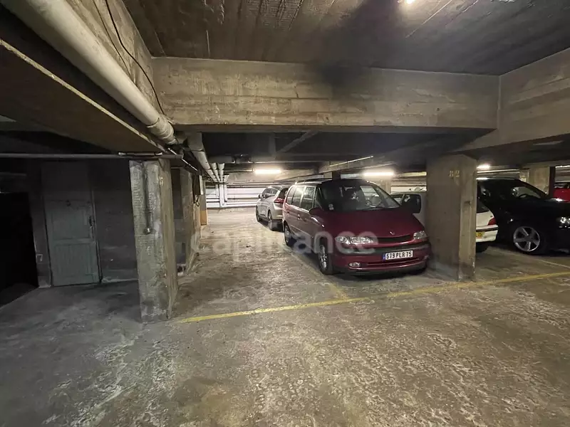 Parking, 10 m²