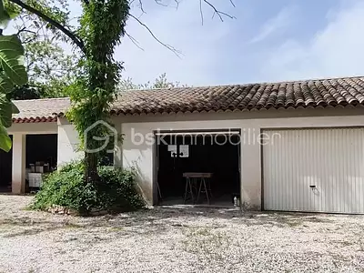 Maison, 146 m²