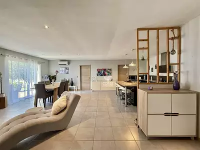 Maison, 190 m²
