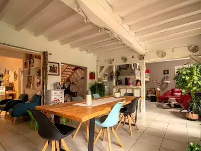 Maison, 274 m²