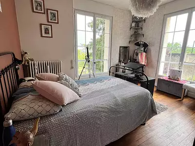 Maison, 166 m²