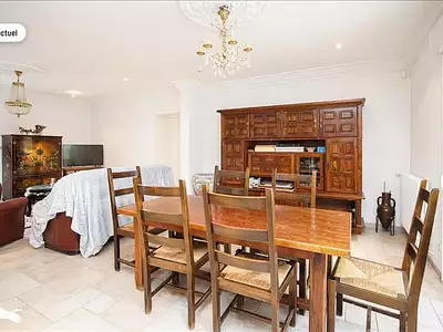 Maison, 230 m²