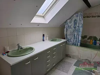 Maison, 305 m²