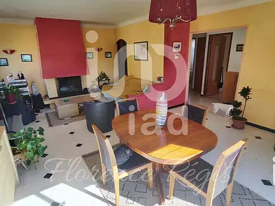 Maison, 174 m²