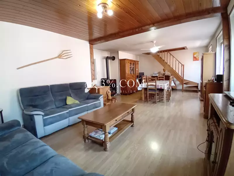 Immeuble, 222 m²