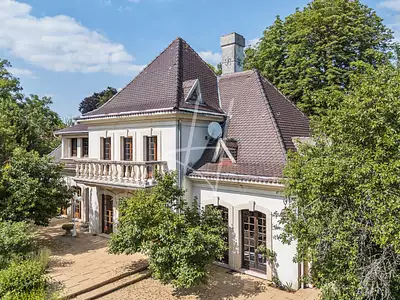 Maison, 236 m²