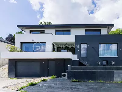 Maison, 184 m²