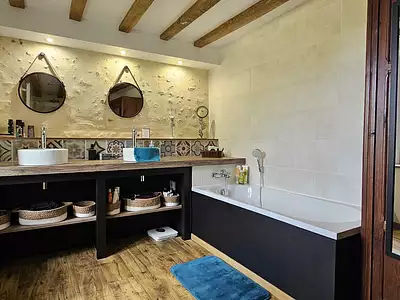 Maison, 230 m²