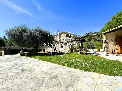 Maison, 164 m²