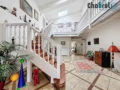 Maison, 325 m²