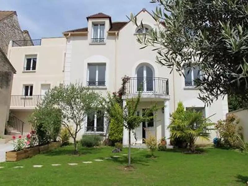 Maison, 200 m²