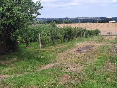 Terrain, 840 m²