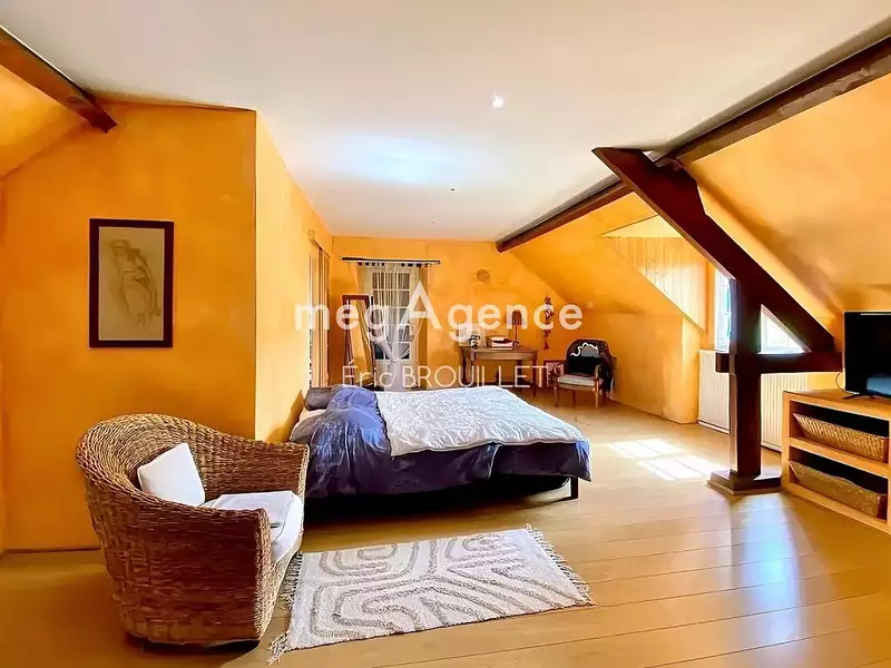 Maison, 192 m²