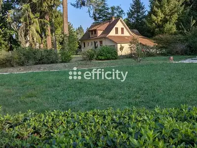 Maison, 190 m²