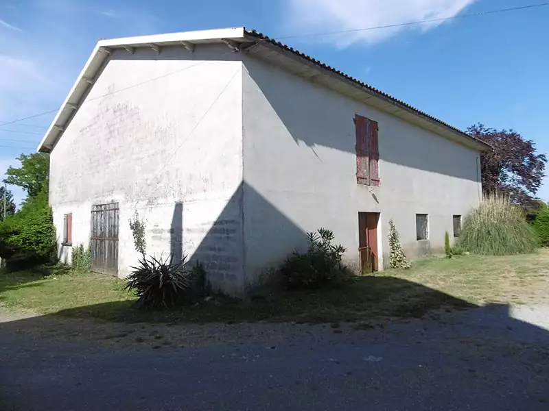 Maison, 235 m²