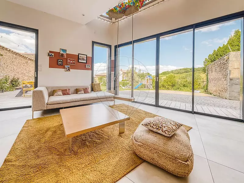 Maison, 168 m²