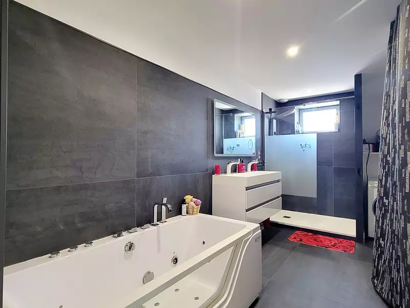 Maison, 98 m²