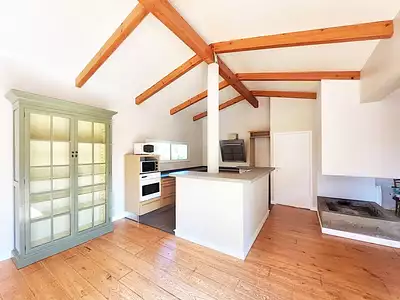 Maison, 240 m²