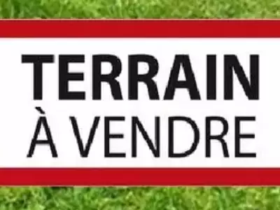 Terrain, 608 m²